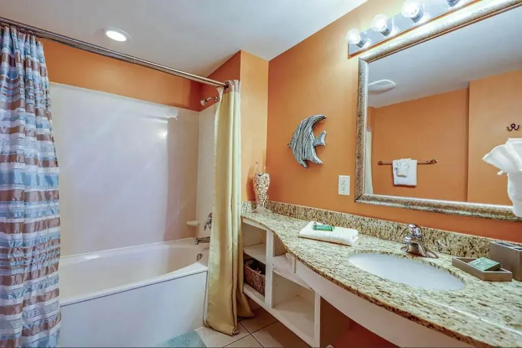 Splash Beach Condo, Aqua Park, Lazy River Panama City Beach United States