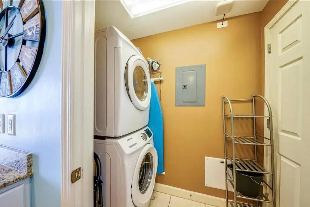 Splash Beach Condo, Aqua Park, Lazy River Panama City Beach Apartment